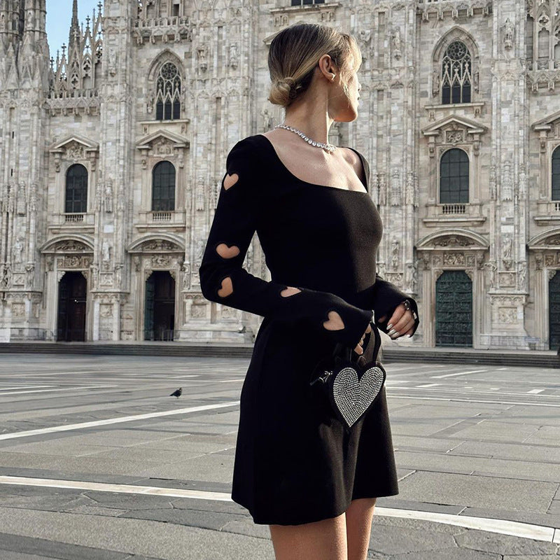 Abito slim-fit a maglia con fiori brucianti amore – Maniche lunghe donna elegante